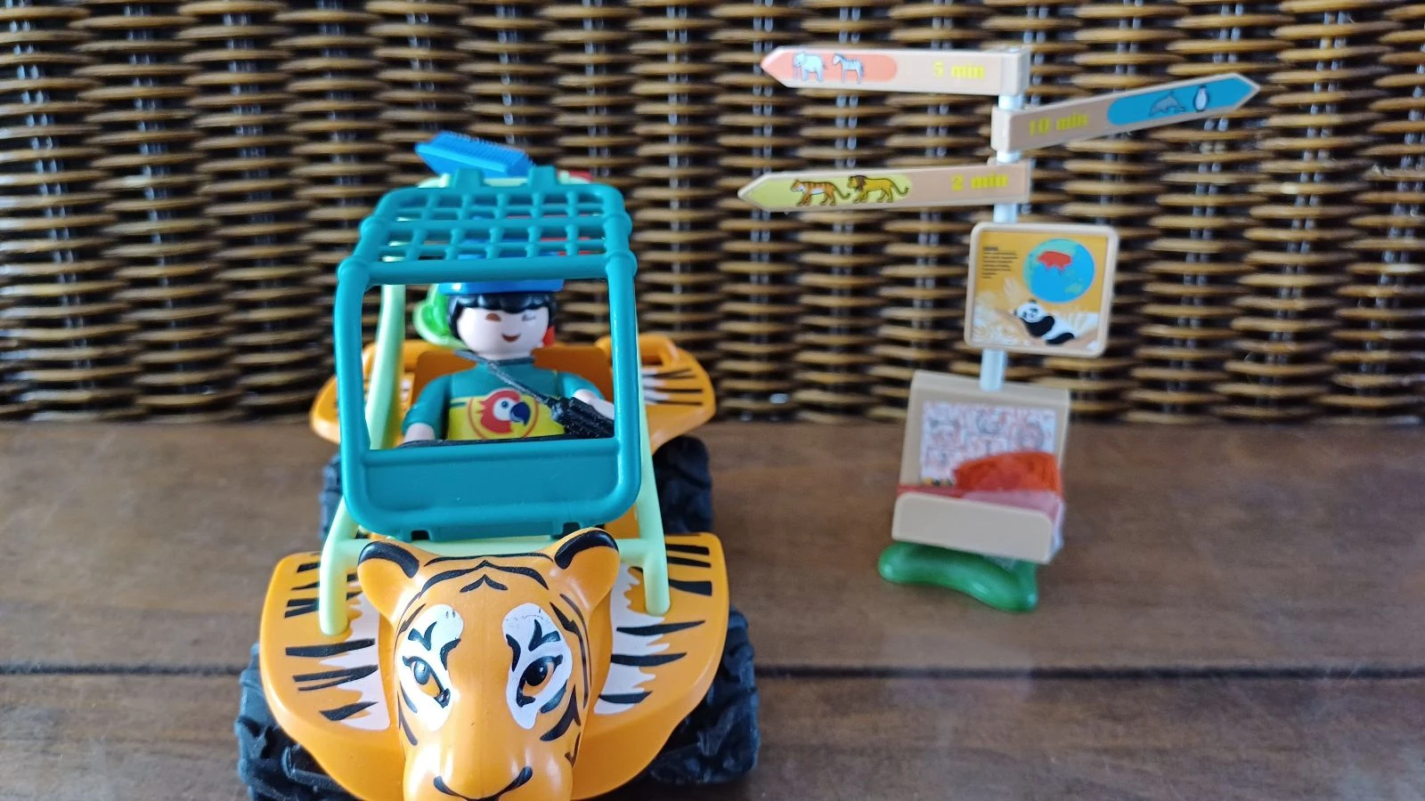 Zoo tiger playmobil vehicle – photo 8